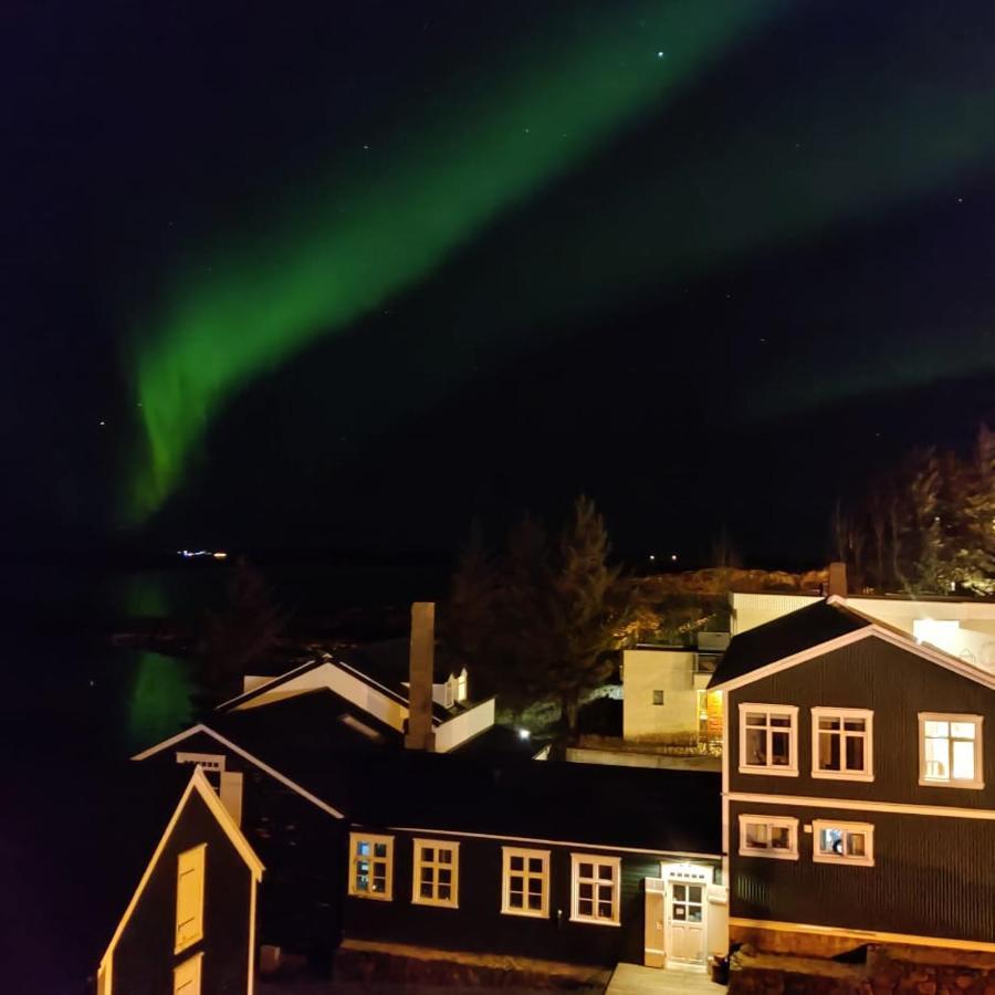 Englendingavik Homestay Borgarnes Bagian luar foto